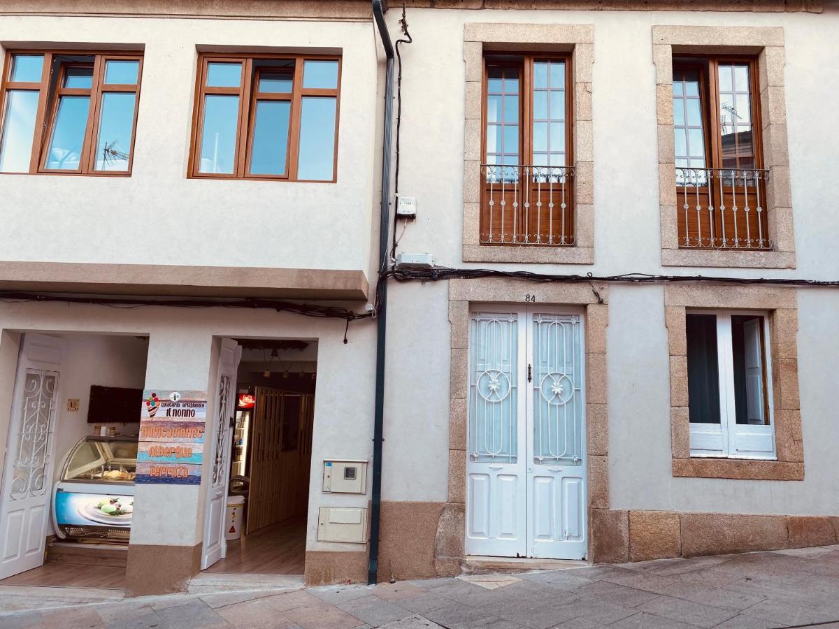 Albergue y Gelateria il nonno Sarria Eksteriør billede