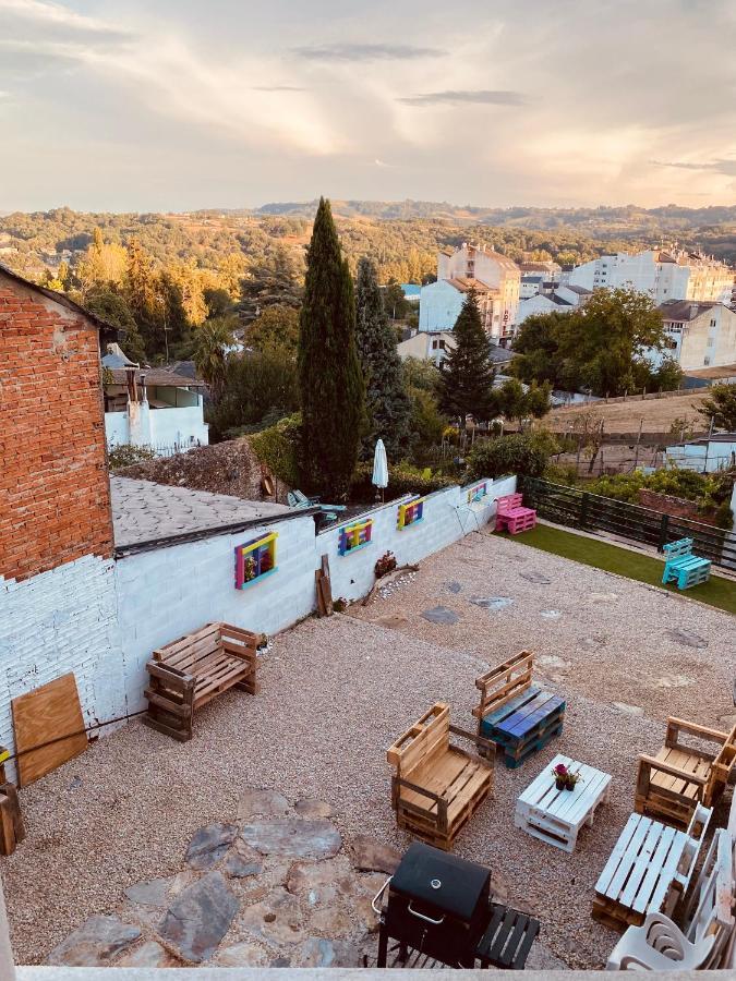 Albergue y Gelateria il nonno Sarria Eksteriør billede